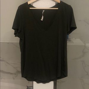 Lululemon green v neck